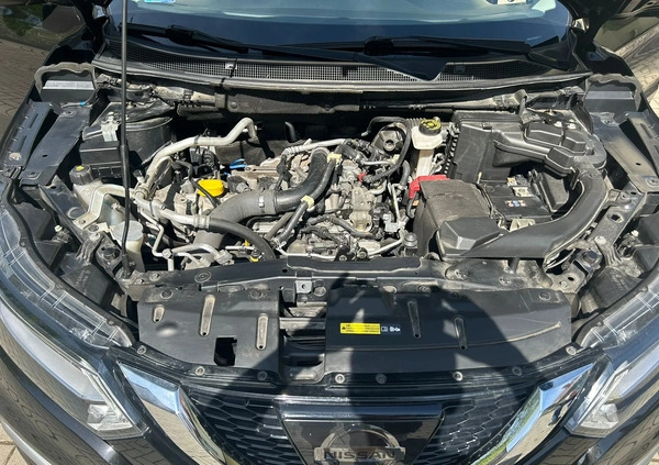 Nissan Qashqai cena 66500 przebieg: 32924, rok produkcji 2017 z Prudnik małe 254